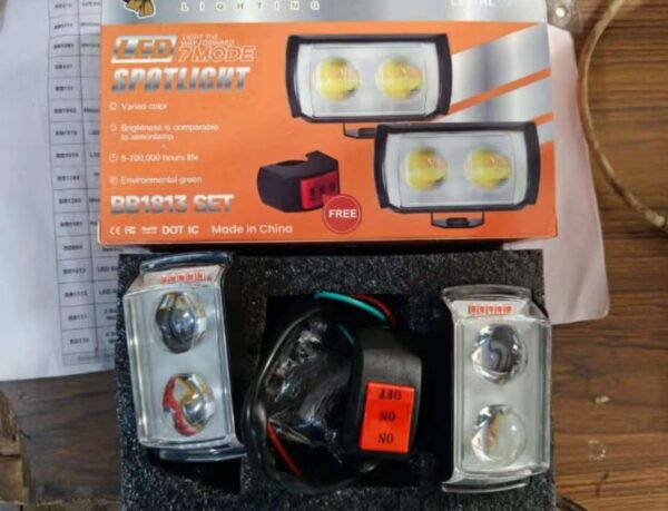 Baobao Bb1813 2 Lens Dual Color Mini Fog Lamp Lights - Image 2